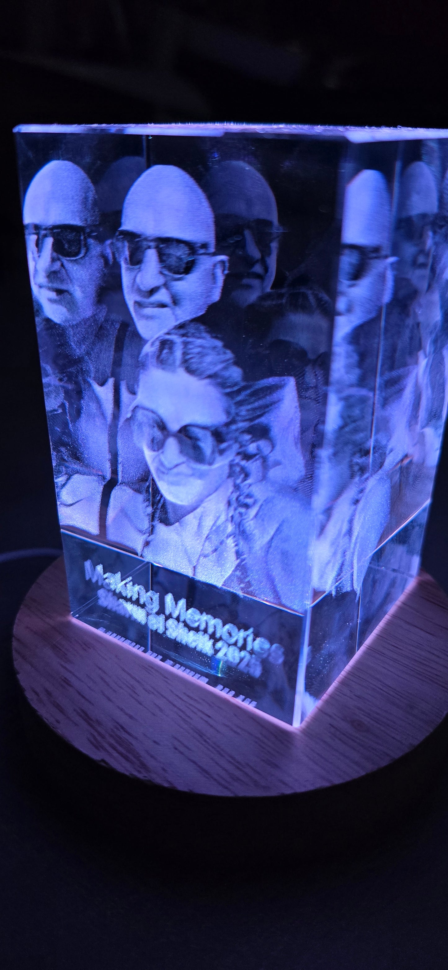3D Crystal Photo Gift Tower with Inner Engraved Photo 50X50X80mm